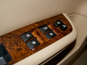 20112.0L ք(dng)Ӣ п؅^(q)