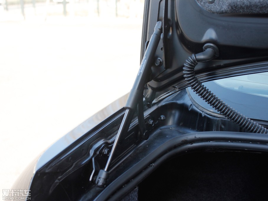 2012�����GA5 2.0L �ԄӺ��A��