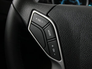 2012款2.0L 自动豪华版 中控区