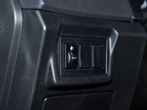 2013款1.8T 自动豪华版 中控区