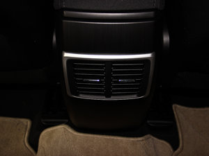 2014款1.8T 自动超享版 空间座椅