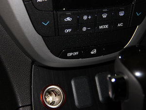 2014款1.8T 自动超享版 中控区