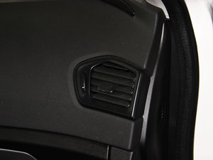 2014款2.0L 自动超享版 空间座椅