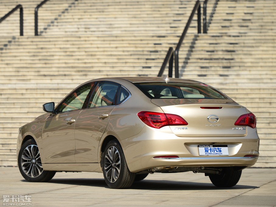 2015�����GA6 1.8T �Ԅ����F��