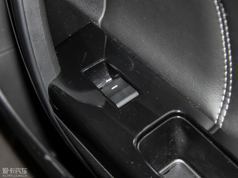 2015GA6 1.8T Ԅ(dng)A(do)