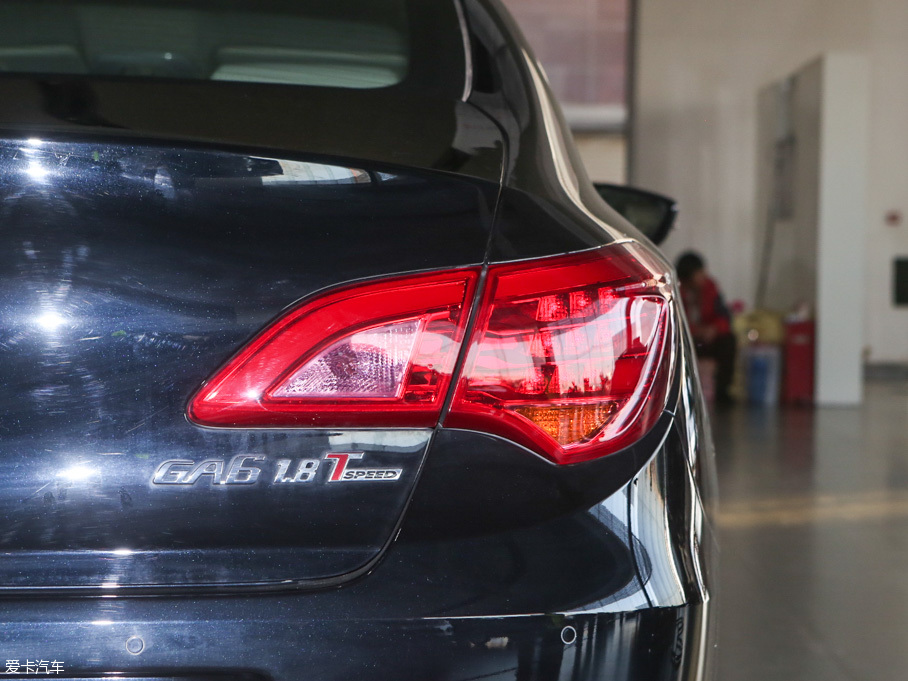 2015GA6 1.8T Ԅm