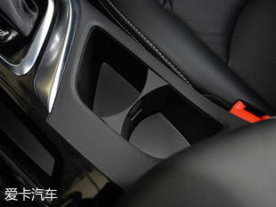 廣汽乘用車2015款傳祺GA6