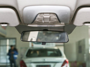 20151.8T Ԅ(dng)m ܇(ni)ҕR