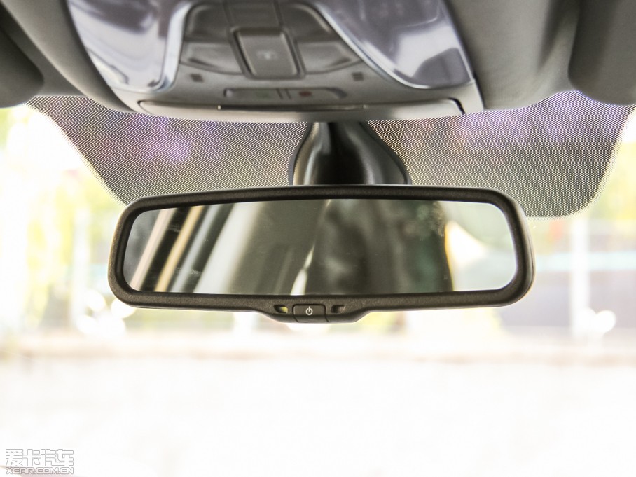 2015GS4 200T G-DCT F