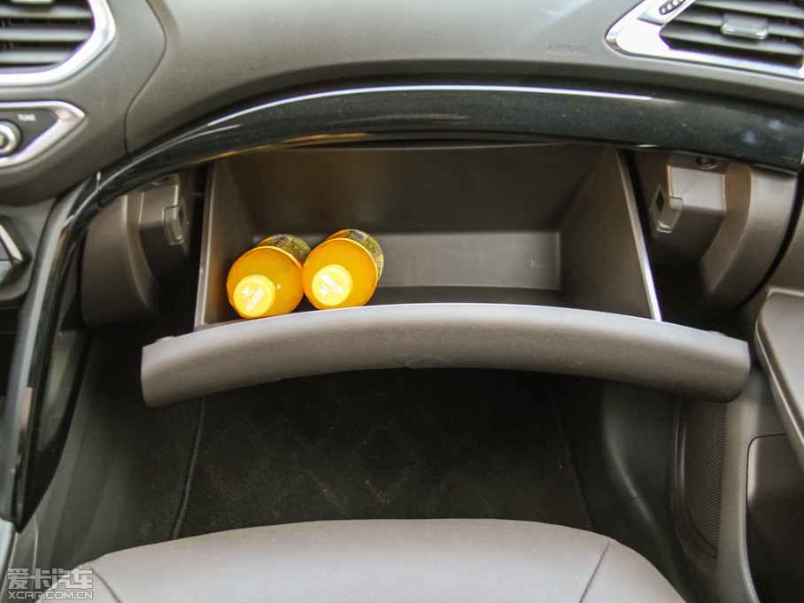 2015GS4 200T G-DCT F