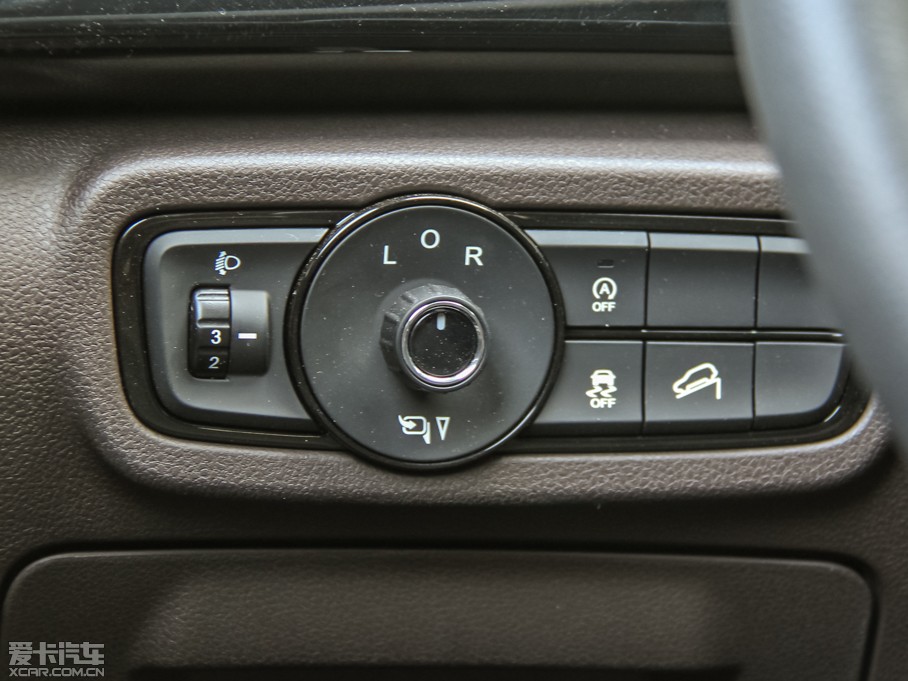 2015GS4 200T G-DCT F