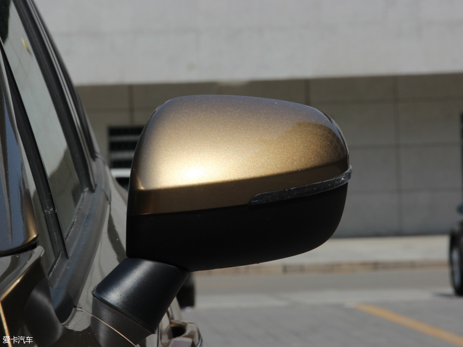 2015GS4 200T G-DCT F