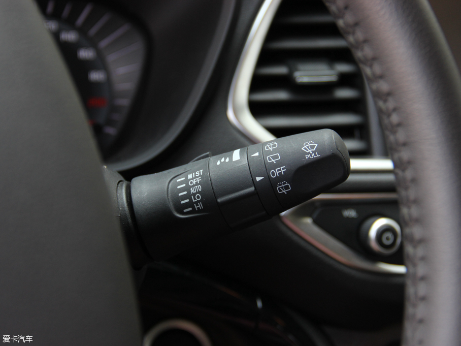 2015GS4 200T G-DCT F