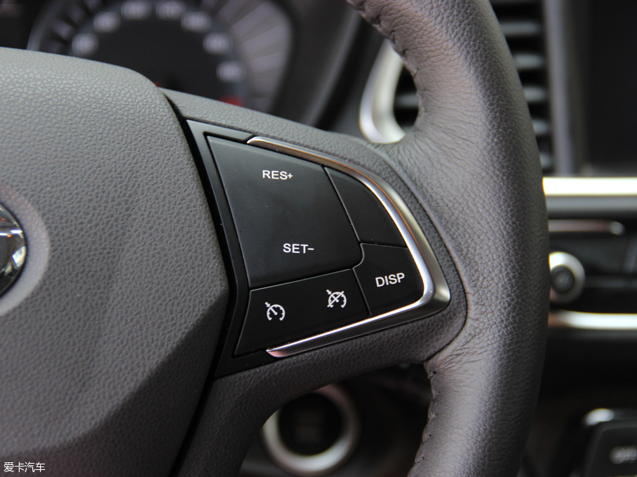 2015GS4 200T G-DCT F