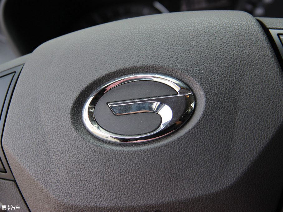 2015GS4 200T G-DCT F