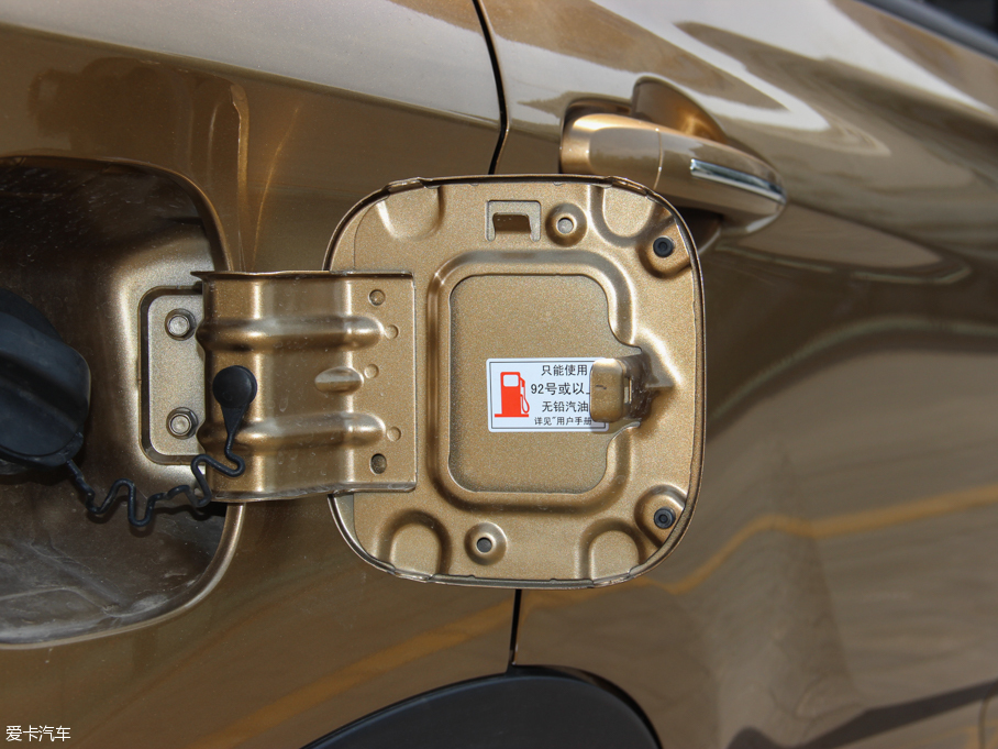 2015GS4 200T G-DCT F