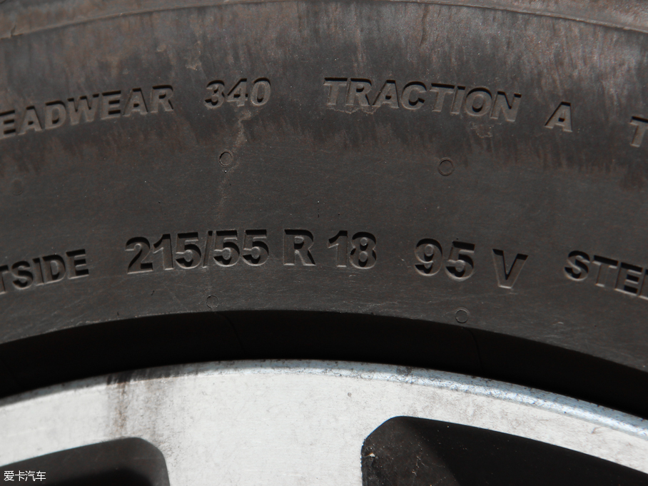 2015GS4 200T G-DCT F