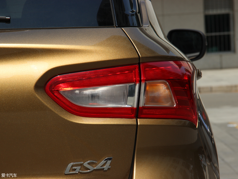 2015GS4 200T G-DCT F