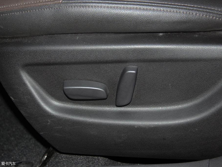 2015GS4 200T G-DCT F