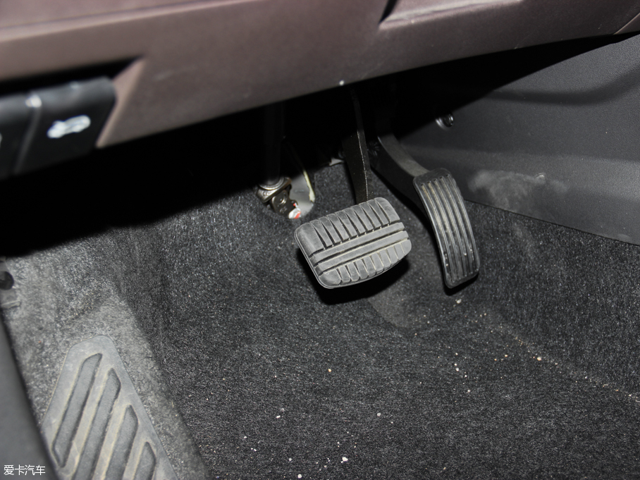 2015GS4 200T G-DCT F