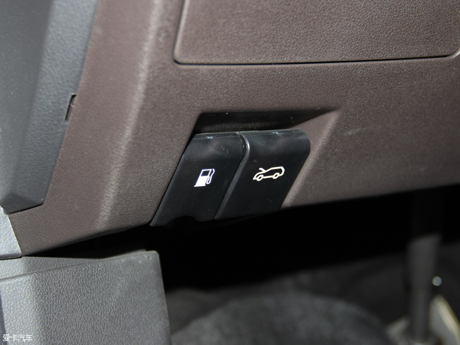 2015GS4 200T G-DCT F