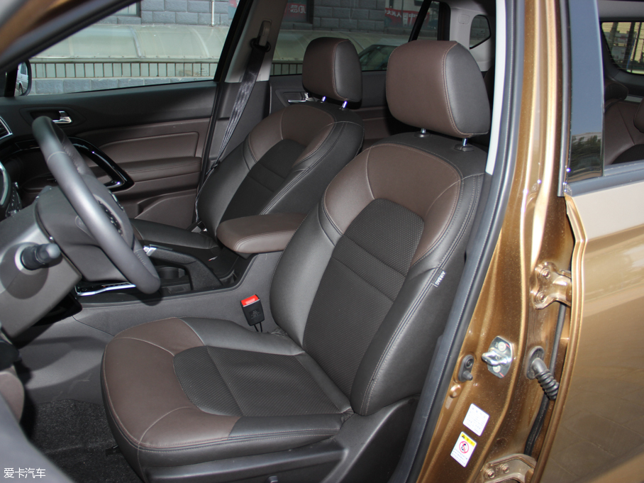 2015GS4 200T G-DCT F