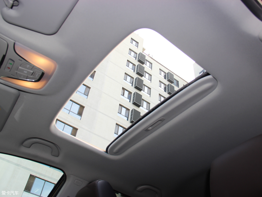 2015GS4 200T G-DCT F