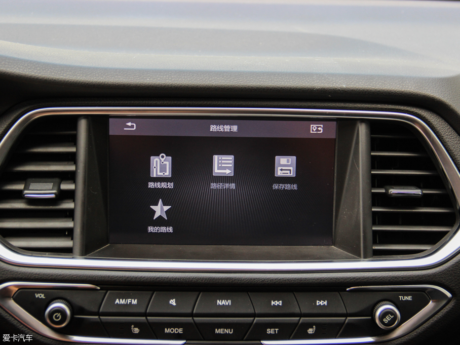 2015GS4 200T G-DCT F