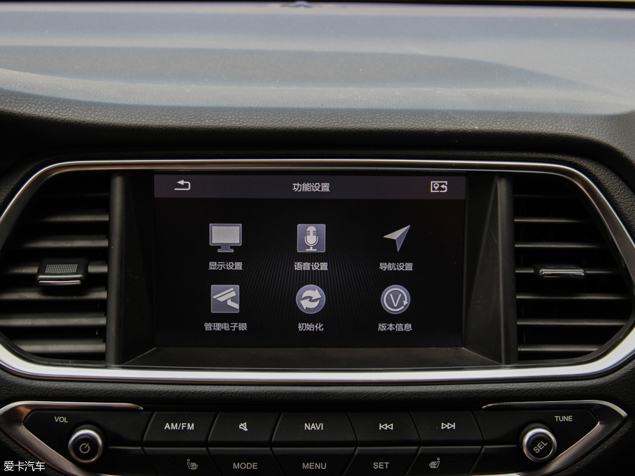 2015GS4 200T G-DCT F