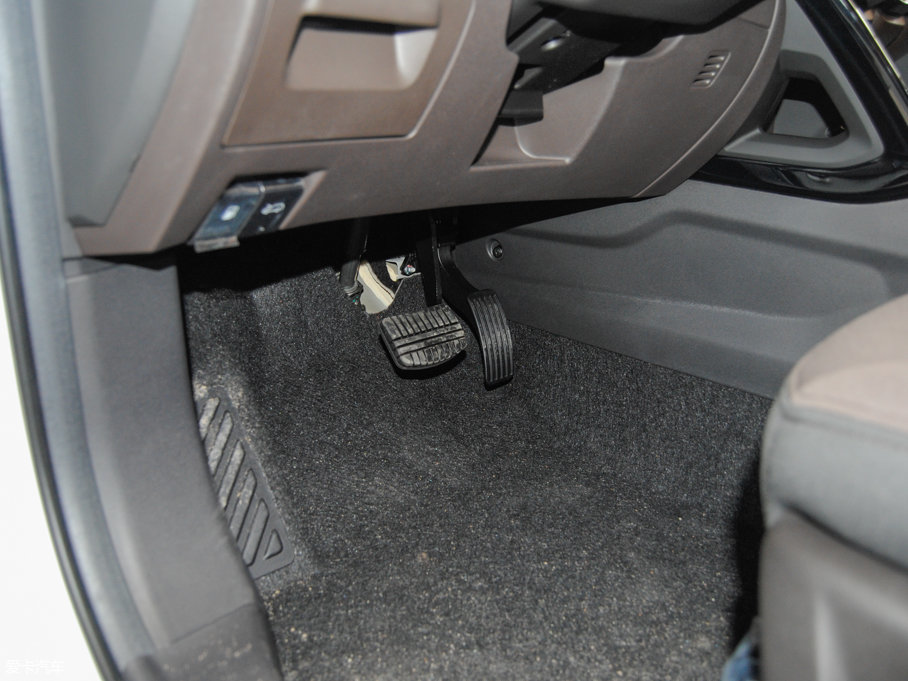 2015�����GS4 200T G-DCT���m��