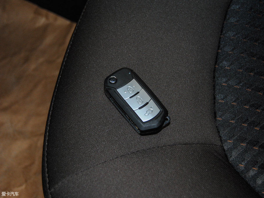 2015�����GS4 200T G-DCT���m��