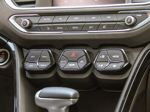 2015200T G-DCT F п؅^