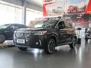 2015款200T 手动豪华版 左前45度