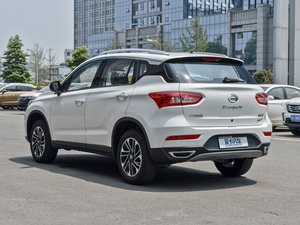 2015款200T 手动精英版 左后45度