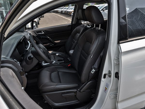2015款200T 手动精英版 主驾驶座椅