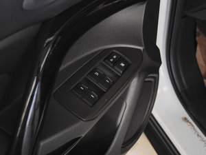 2015200T G-DCTm {܇ƅ^	