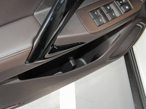 2015200T G-DCTm ǰTg