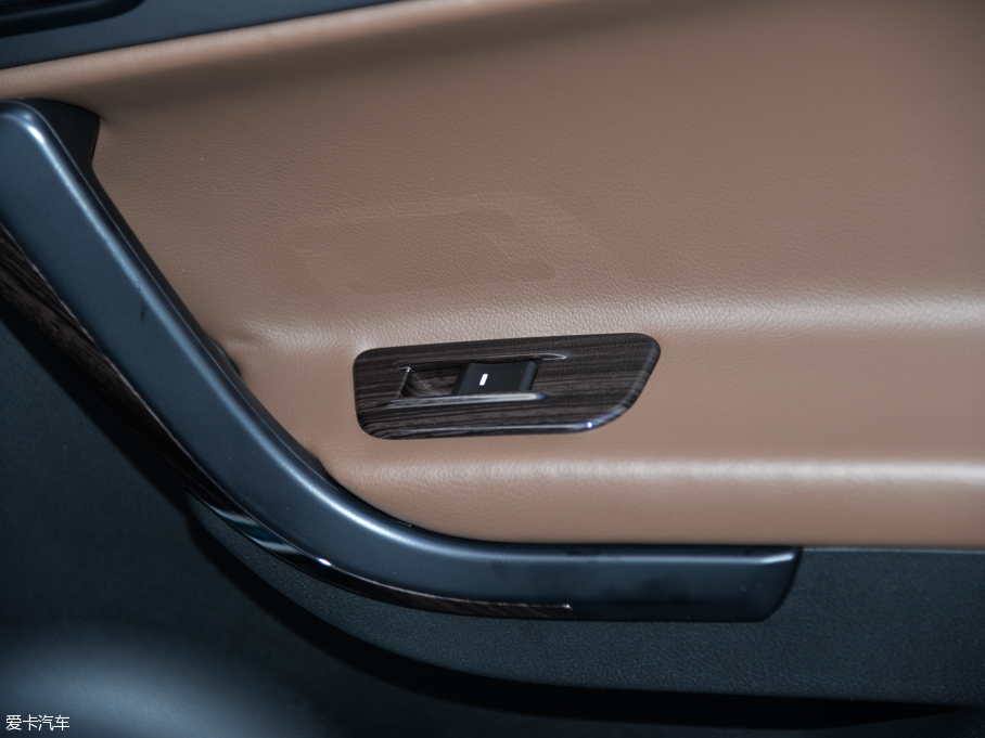 2016GS5 Super 2.0L Ԅo