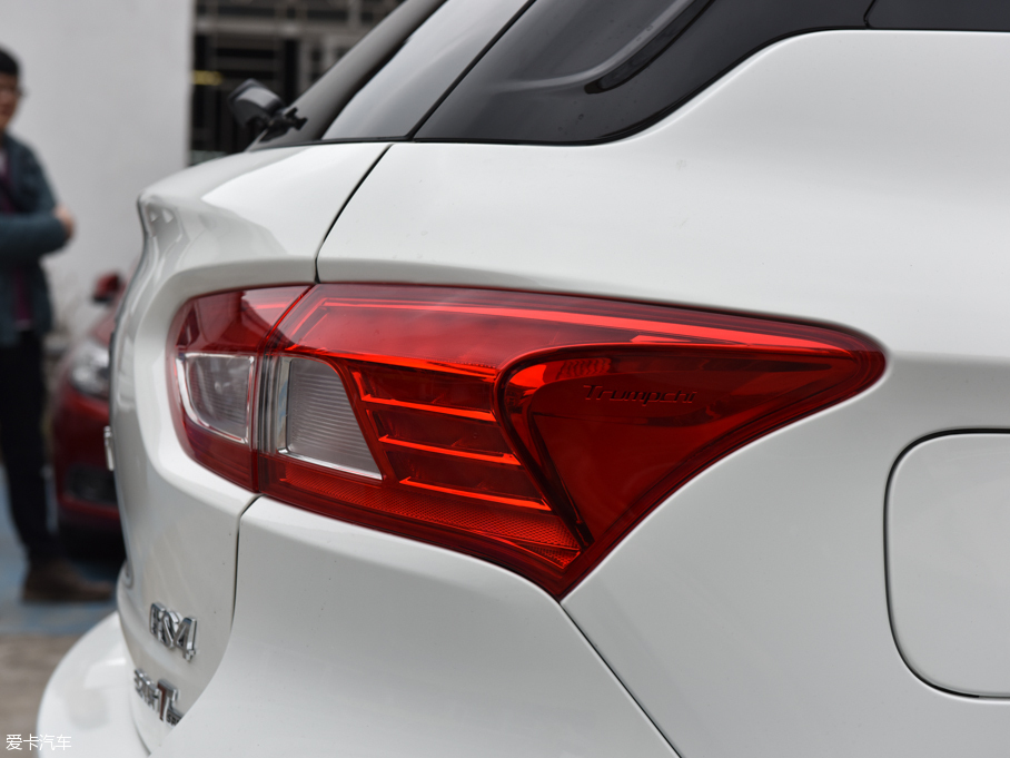 2016�����GS4 235T �ԄӺ��A��