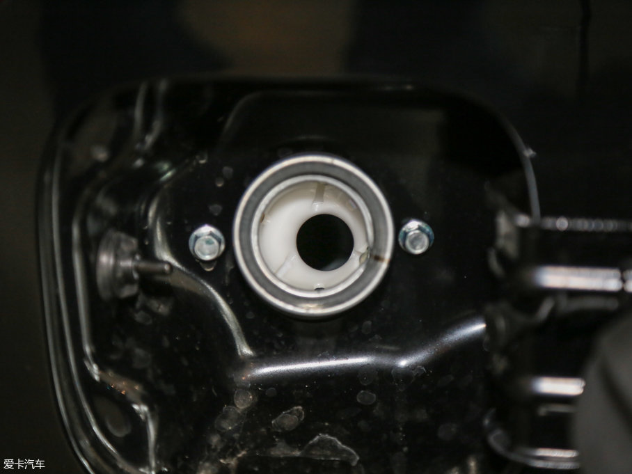 2016�����GS4 235T �քӺ��A��