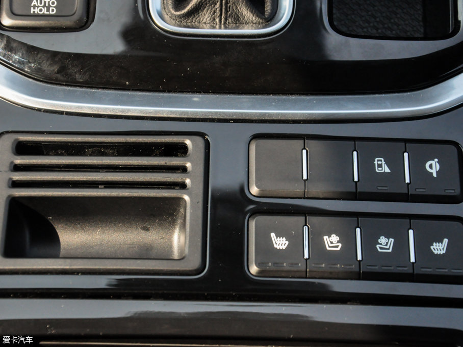 2017GS8 320T ԄӃA