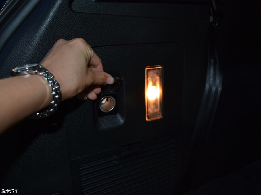 2017GS8 320T ԄӃA