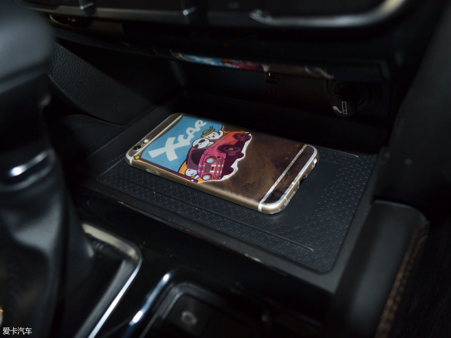 2017GS8 320T Ԅ(dng)(q)A(lin)