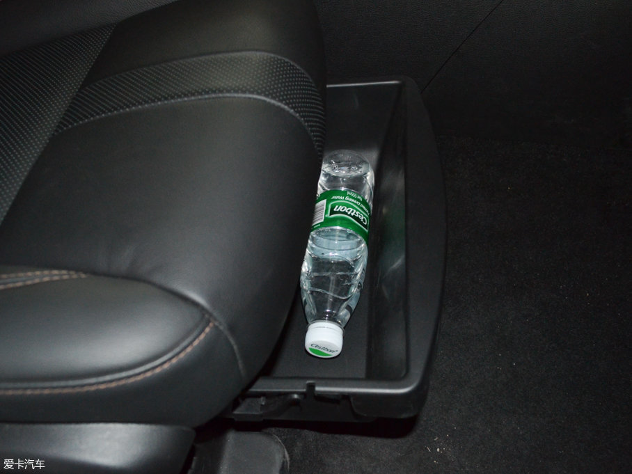 2017GS8 320T ԄӃA