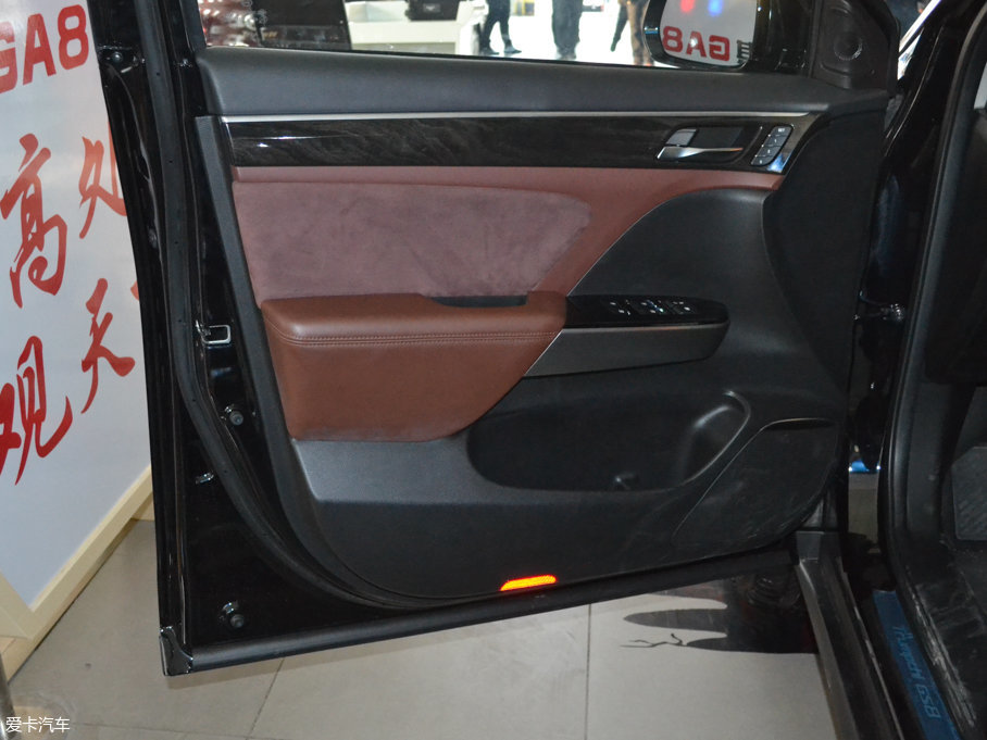 2017GS8 320T ԄӃA