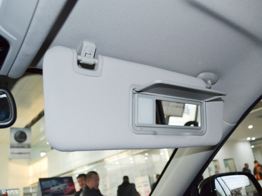 2017GS8 320T ԄӃA