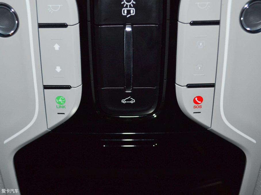 2017GS8 320T ԄӃA