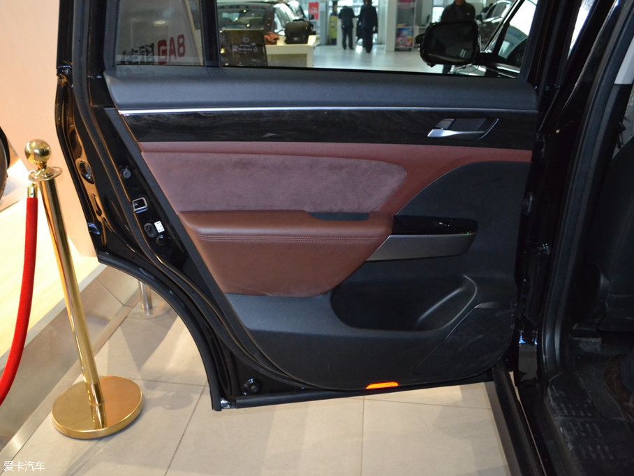 2017GS8 320T ԄӃA