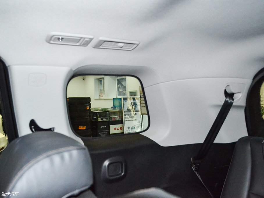 2017GS8 320T ԄӃA