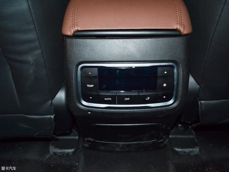 2017GS8 320T ԄӃA